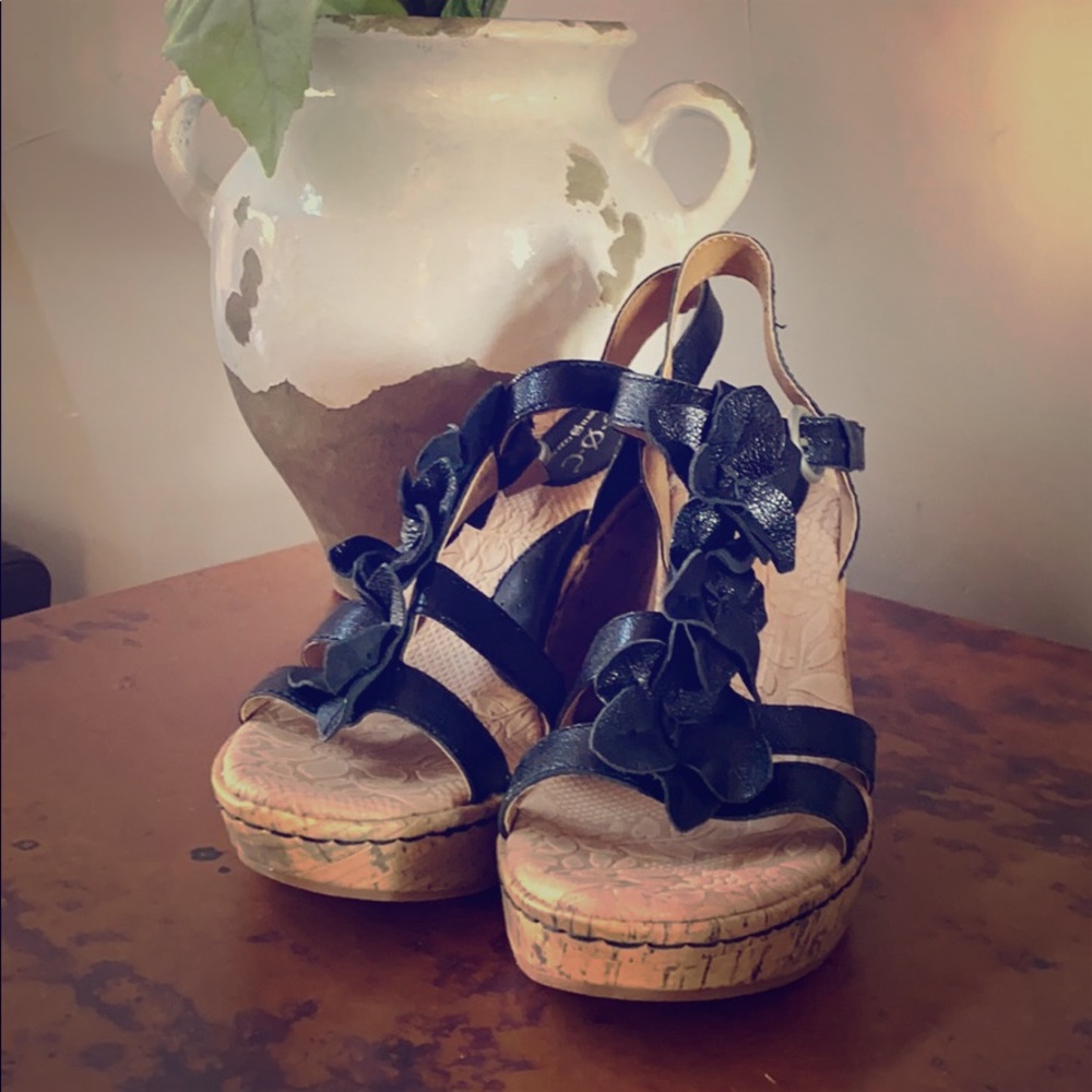 B.O.C. Wedges size 9